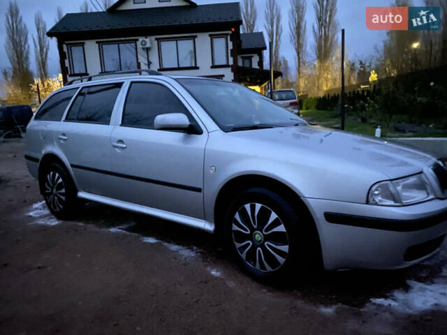 Шкода Октавия 2006 в Коростене на Automoto.ua Серый Шкода Октавия, объемом двигателя 1.9 л и пробегом 330 тыс. км за 4800 $, фото 3 на Automoto.ua