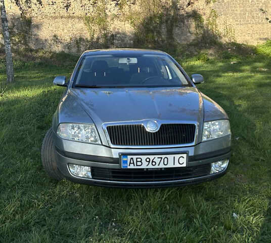 Серый Шкода Октавия, объемом двигателя 1.6 л и пробегом 202 тыс. км за 5500 $, фото 5 на Automoto.ua