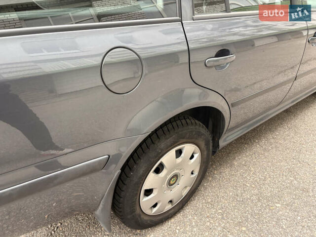 Серый Шкода Октавия, объемом двигателя 1.9 л и пробегом 142 тыс. км за 5200 $, фото 17 на Automoto.ua