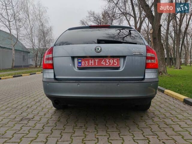 Серый Шкода Октавия, объемом двигателя 1.6 л и пробегом 224 тыс. км за 6500 $, фото 7 на Automoto.ua
