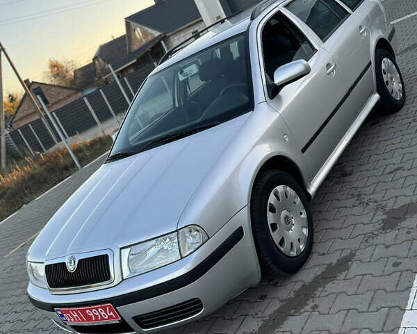 Серый Шкода Октавия, объемом двигателя 1.6 л и пробегом 210 тыс. км за 4599 $, фото 11 на Automoto.ua