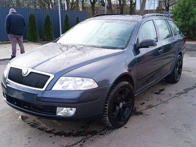 Серый Шкода Октавия, объемом двигателя 1.9 л и пробегом 327 тыс. км за 5300 $, фото 1 на Automoto.ua