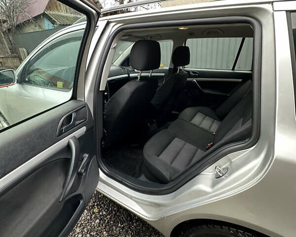 Серый Шкода Октавия, объемом двигателя 1.9 л и пробегом 379 тыс. км за 4700 $, фото 7 на Automoto.ua