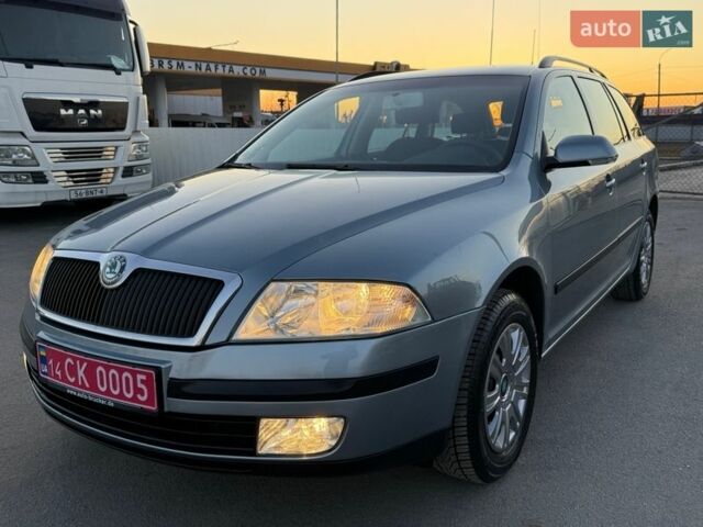 Серый Шкода Октавия, объемом двигателя 1.6 л и пробегом 199 тыс. км за 6888 $, фото 152 на Automoto.ua