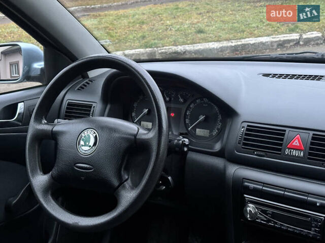 Серый Шкода Октавия, объемом двигателя 1.6 л и пробегом 133 тыс. км за 4899 $, фото 12 на Automoto.ua