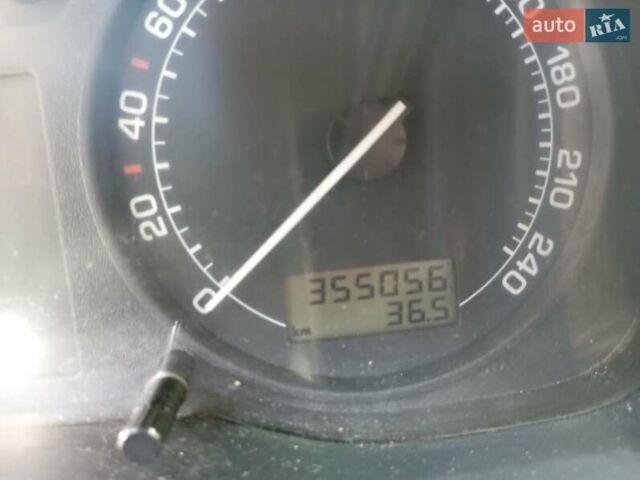 Сірий Шкода Октавія, об'ємом двигуна 1.9 л та пробігом 355 тис. км за 5600 $, фото 6 на Automoto.ua