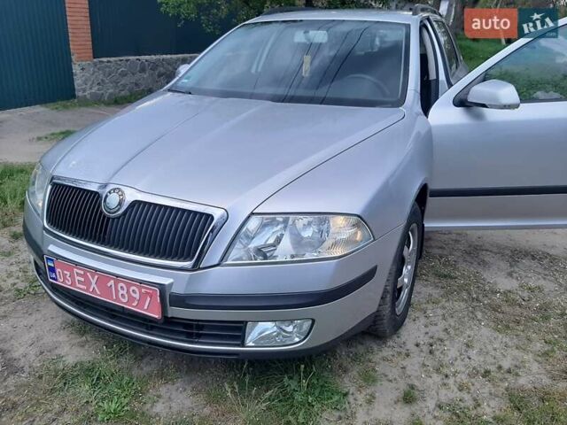 Серый Шкода Октавия, объемом двигателя 1.6 л и пробегом 220 тыс. км за 6200 $, фото 112 на Automoto.ua