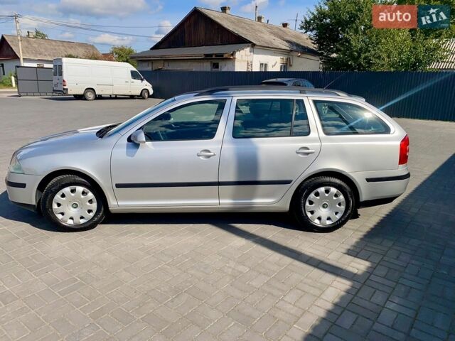Серый Шкода Октавия, объемом двигателя 1.6 л и пробегом 216 тыс. км за 6150 $, фото 6 на Automoto.ua