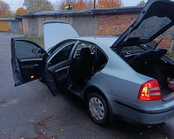 Шкода Октавия 2006 в Нововолынск на Automoto.ua Серый Шкода Октавия, объемом двигателя 1.6 л и пробегом 180 тыс. км за 4750 $, фото 20 на Automoto.ua