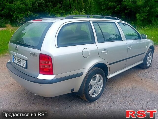 Серый Шкода Октавия, объемом двигателя 1.6 л и пробегом 212 тыс. км за 5900 $, фото 6 на Automoto.ua