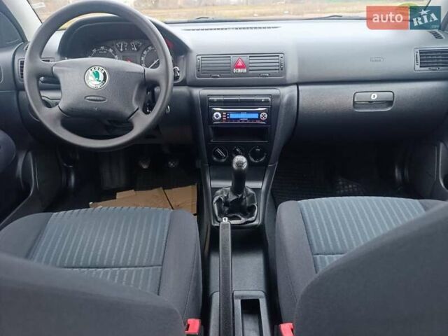 Сірий Шкода Октавія, об'ємом двигуна 1.6 л та пробігом 265 тис. км за 5700 $, фото 5 на Automoto.ua