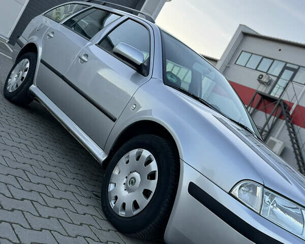 Серый Шкода Октавия, объемом двигателя 1.6 л и пробегом 210 тыс. км за 4599 $, фото 12 на Automoto.ua