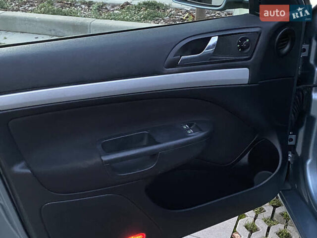 Сірий Шкода Октавія, об'ємом двигуна 1.6 л та пробігом 230 тис. км за 6999 $, фото 42 на Automoto.ua