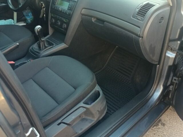 Шкода Октавия 2006 в Николаеве на Automoto.ua Серый Шкода Октавия, объемом двигателя 1.9 л и пробегом 450 тыс. км за 2900 $, фото 2 на Automoto.ua