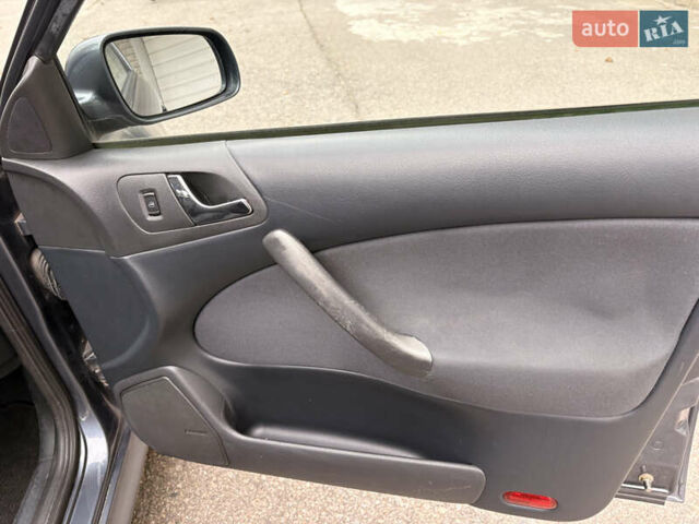 Серый Шкода Октавия, объемом двигателя 1.9 л и пробегом 142 тыс. км за 5200 $, фото 26 на Automoto.ua