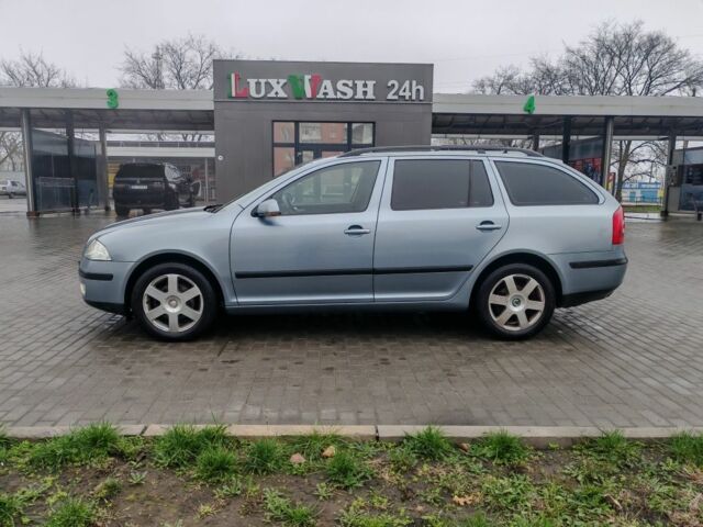 Серый Шкода Октавия, объемом двигателя 1.6 л и пробегом 224 тыс. км за 6500 $, фото 2 на Automoto.ua