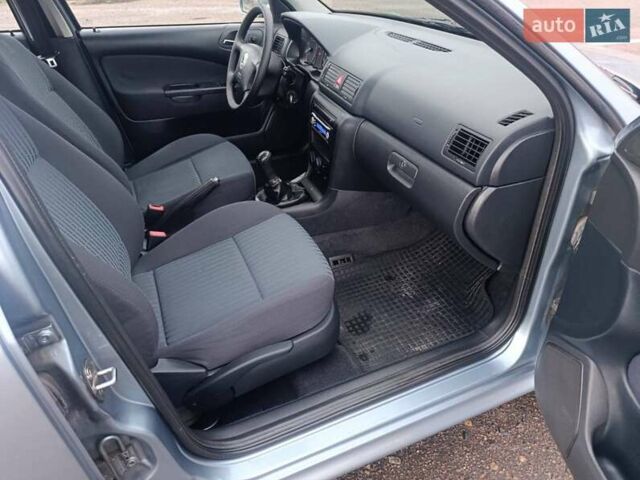 Сірий Шкода Октавія, об'ємом двигуна 1.6 л та пробігом 265 тис. км за 5700 $, фото 12 на Automoto.ua