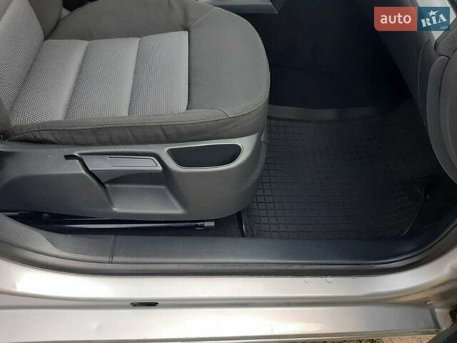 Серый Шкода Октавия, объемом двигателя 1.6 л и пробегом 220 тыс. км за 6400 $, фото 72 на Automoto.ua