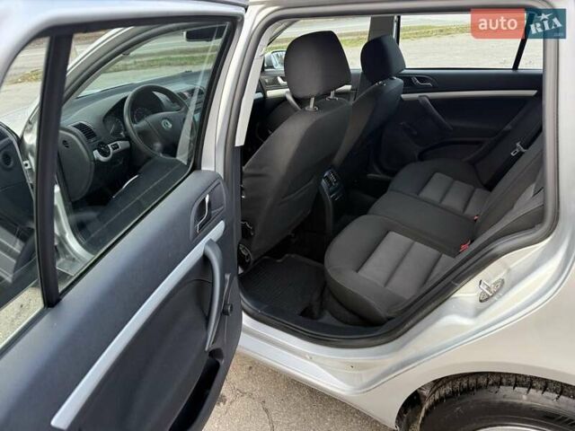 Серый Шкода Октавия, объемом двигателя 1.6 л и пробегом 183 тыс. км за 6300 $, фото 13 на Automoto.ua