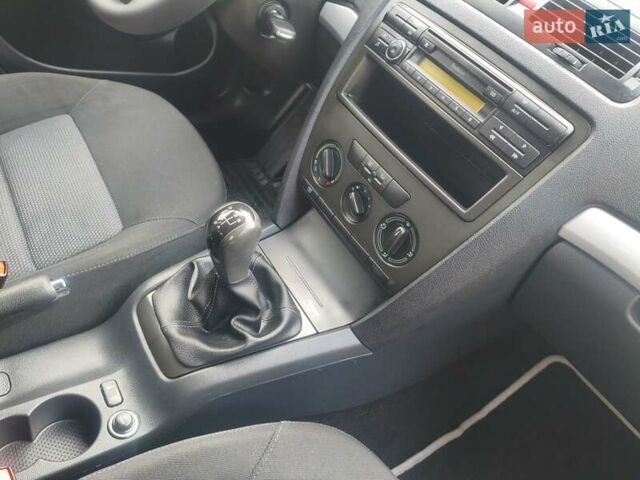 Сірий Шкода Октавія, об'ємом двигуна 1.6 л та пробігом 185 тис. км за 6650 $, фото 43 на Automoto.ua