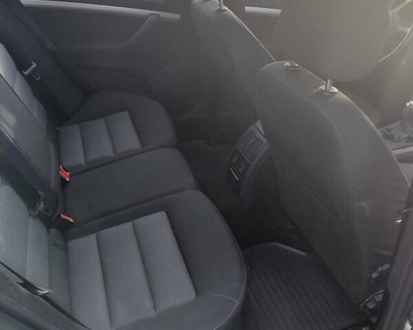 Сірий Шкода Октавія, об'ємом двигуна 1.9 л та пробігом 330 тис. км за 6500 $, фото 11 на Automoto.ua