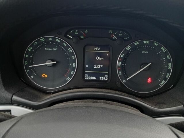 Сірий Шкода Октавія, об'ємом двигуна 1.6 л та пробігом 230 тис. км за 6500 $, фото 6 на Automoto.ua