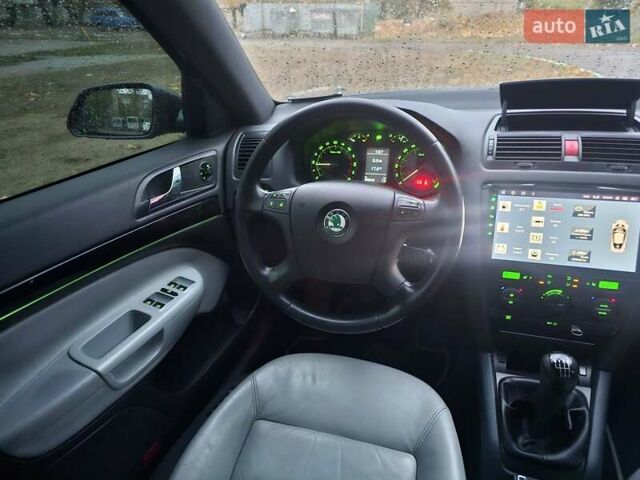 Шкода Октавия 2007 в Марганце на Automoto.ua Серый Шкода Октавия, объемом двигателя 1.97 л и пробегом 295 тыс. км за 7700 $, фото 3 на Automoto.ua
