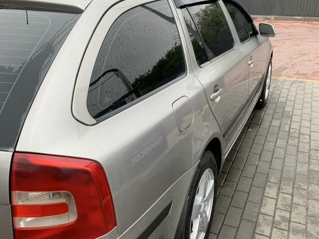 Серый Шкода Октавия, объемом двигателя 1.9 л и пробегом 390 тыс. км за 6400 $, фото 3 на Automoto.ua