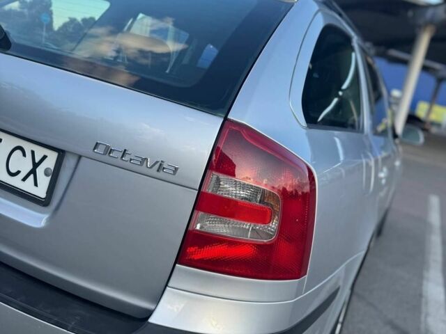 Сірий Шкода Октавія, об'ємом двигуна 0 л та пробігом 245 тис. км за 6500 $, фото 5 на Automoto.ua