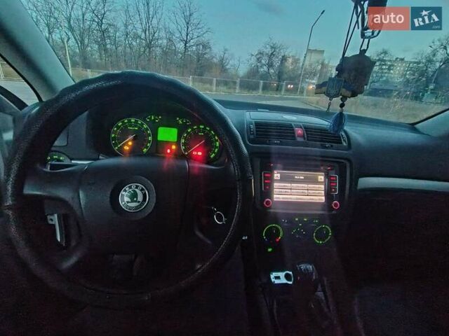 Сірий Шкода Октавія, об'ємом двигуна 1.9 л та пробігом 277 тис. км за 5600 $, фото 7 на Automoto.ua