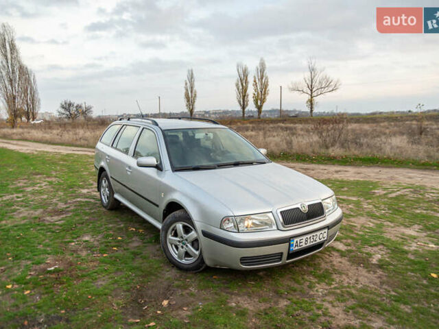 Сірий Шкода Октавія, об'ємом двигуна 1.6 л та пробігом 237 тис. км за 5799 $, фото 1 на Automoto.ua