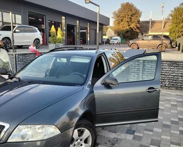 Шкода Октавия 2007 в Харькове на Automoto.ua Серый Шкода Октавия, объемом двигателя 1.6 л и пробегом 273 тыс. км за 6700 $, фото 8 на Automoto.ua