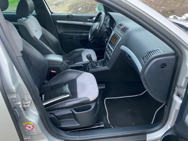 Сірий Шкода Октавія, об'ємом двигуна 1.9 л та пробігом 236 тис. км за 1750 $, фото 9 на Automoto.ua