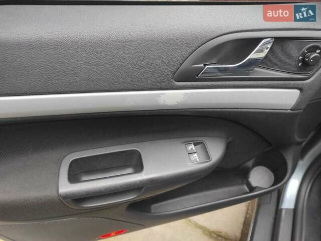 Сірий Шкода Октавія, об'ємом двигуна 1.6 л та пробігом 280 тис. км за 5500 $, фото 10 на Automoto.ua