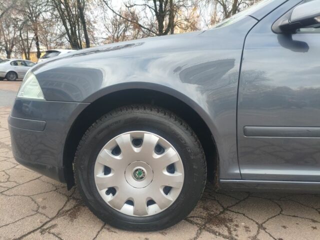 Сірий Шкода Октавія, об'ємом двигуна 1.6 л та пробігом 185 тис. км за 6650 $, фото 15 на Automoto.ua