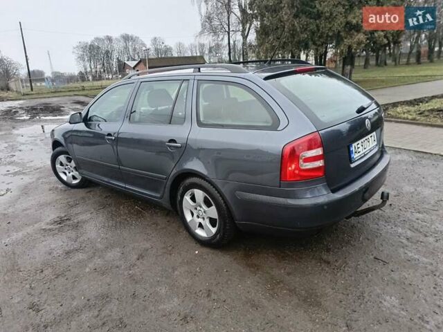 Серый Шкода Октавия, объемом двигателя 1.6 л и пробегом 199 тыс. км за 7200 $, фото 4 на Automoto.ua