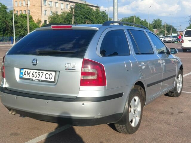 Сірий Шкода Октавія, об'ємом двигуна 1.9 л та пробігом 203 тис. км за 7800 $, фото 3 на Automoto.ua