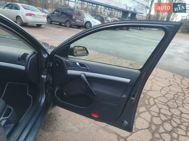 Сірий Шкода Октавія, об'ємом двигуна 1.6 л та пробігом 185 тис. км за 6650 $, фото 49 на Automoto.ua