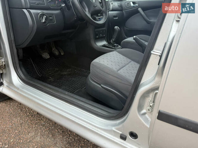 Серый Шкода Октавия, объемом двигателя 1.6 л и пробегом 310 тыс. км за 3850 $, фото 19 на Automoto.ua