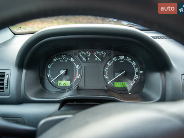 Сірий Шкода Октавія, об'ємом двигуна 1.6 л та пробігом 237 тис. км за 5799 $, фото 27 на Automoto.ua