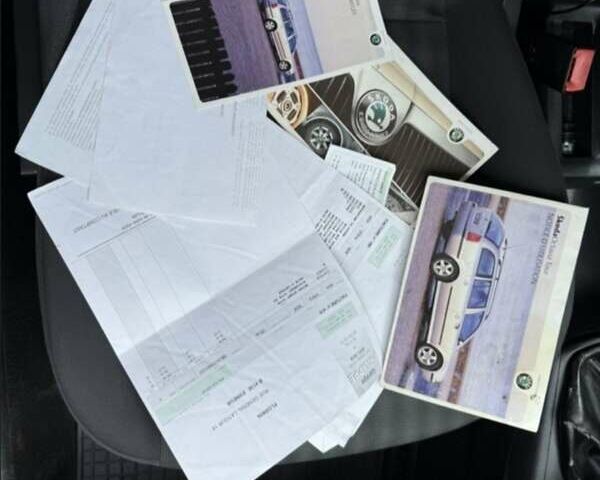 Серый Шкода Октавия, объемом двигателя 1.6 л и пробегом 248 тыс. км за 5470 $, фото 16 на Automoto.ua