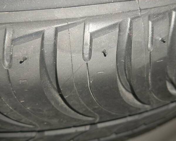 Серый Шкода Октавия, объемом двигателя 1.6 л и пробегом 240 тыс. км за 6700 $, фото 31 на Automoto.ua