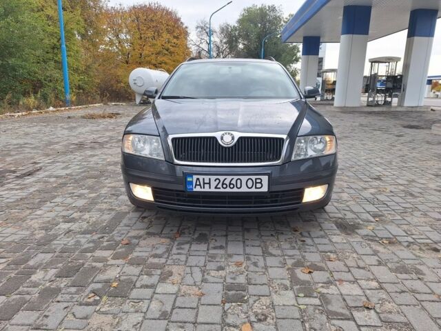 Серый Шкода Октавия, объемом двигателя 1.6 л и пробегом 140 тыс. км за 6300 $, фото 1 на Automoto.ua