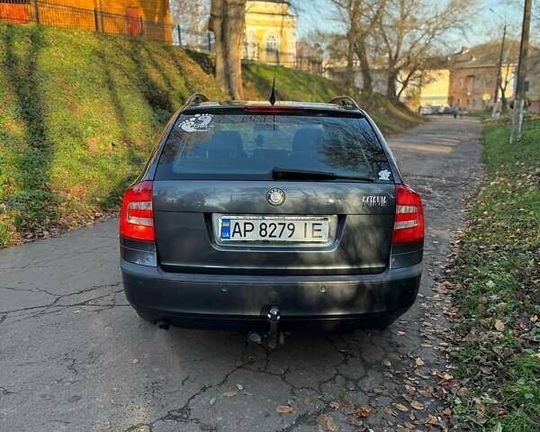 Серый Шкода Октавия, объемом двигателя 1.6 л и пробегом 227 тыс. км за 6000 $, фото 8 на Automoto.ua