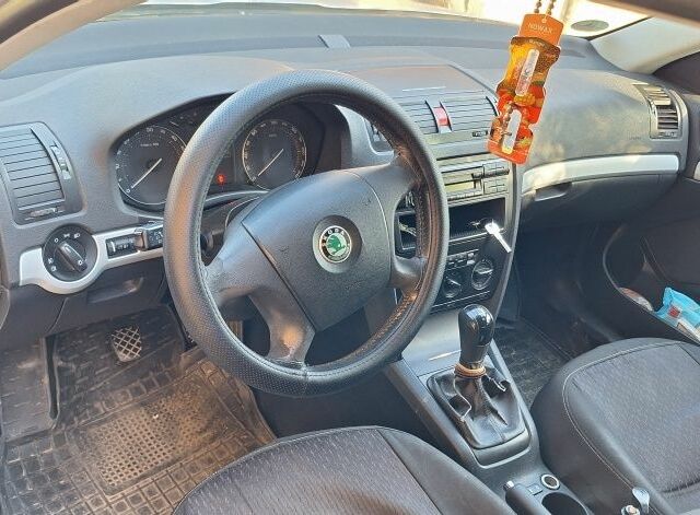 Сірий Шкода Октавія, об'ємом двигуна 1.9 л та пробігом 340 тис. км за 4500 $, фото 5 на Automoto.ua