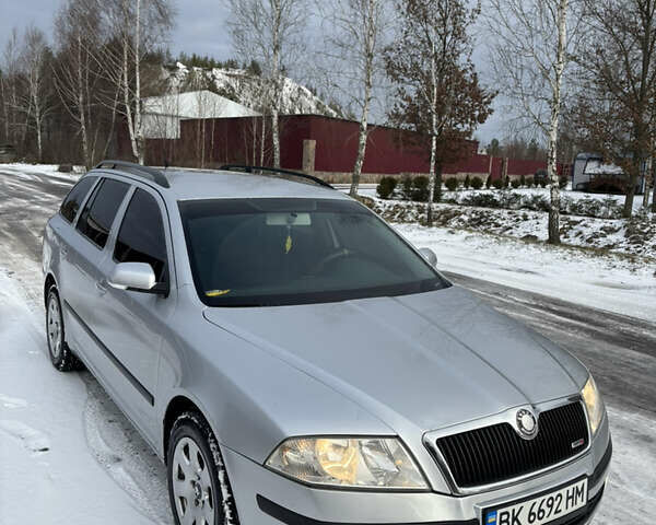 Серый Шкода Октавия, объемом двигателя 1.9 л и пробегом 280 тыс. км за 5200 $, фото 2 на Automoto.ua