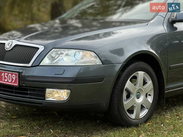 Шкода Октавия 2007 в Самборе на Automoto.ua Серый Шкода Октавия, объемом двигателя 2 л и пробегом 163 тыс. км за 8300 $, фото 4 на Automoto.ua