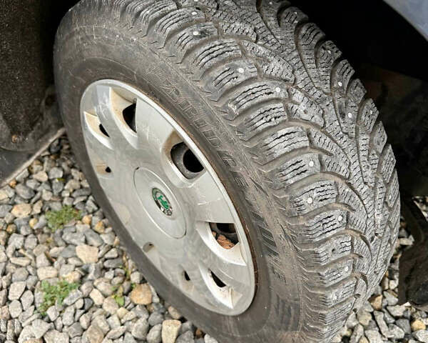 Серый Шкода Октавия, объемом двигателя 1.6 л и пробегом 185 тыс. км за 6750 $, фото 8 на Automoto.ua