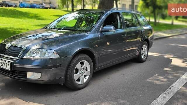 Сірий Шкода Октавія, об'ємом двигуна 1.6 л та пробігом 198 тис. км за 6600 $, фото 1 на Automoto.ua