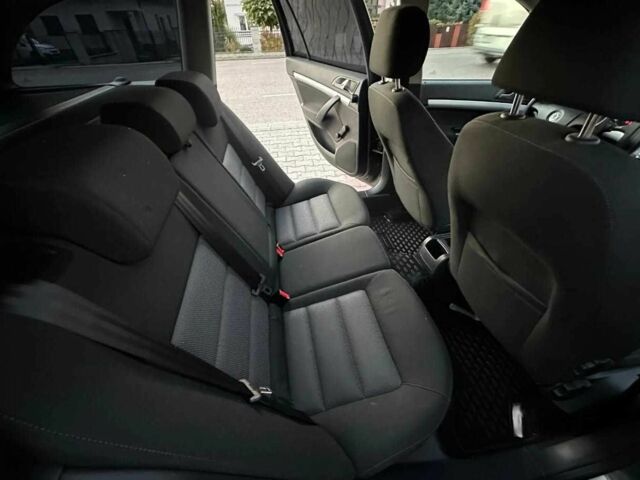 Серый Шкода Октавия, объемом двигателя 2 л и пробегом 235 тыс. км за 1772 $, фото 12 на Automoto.ua